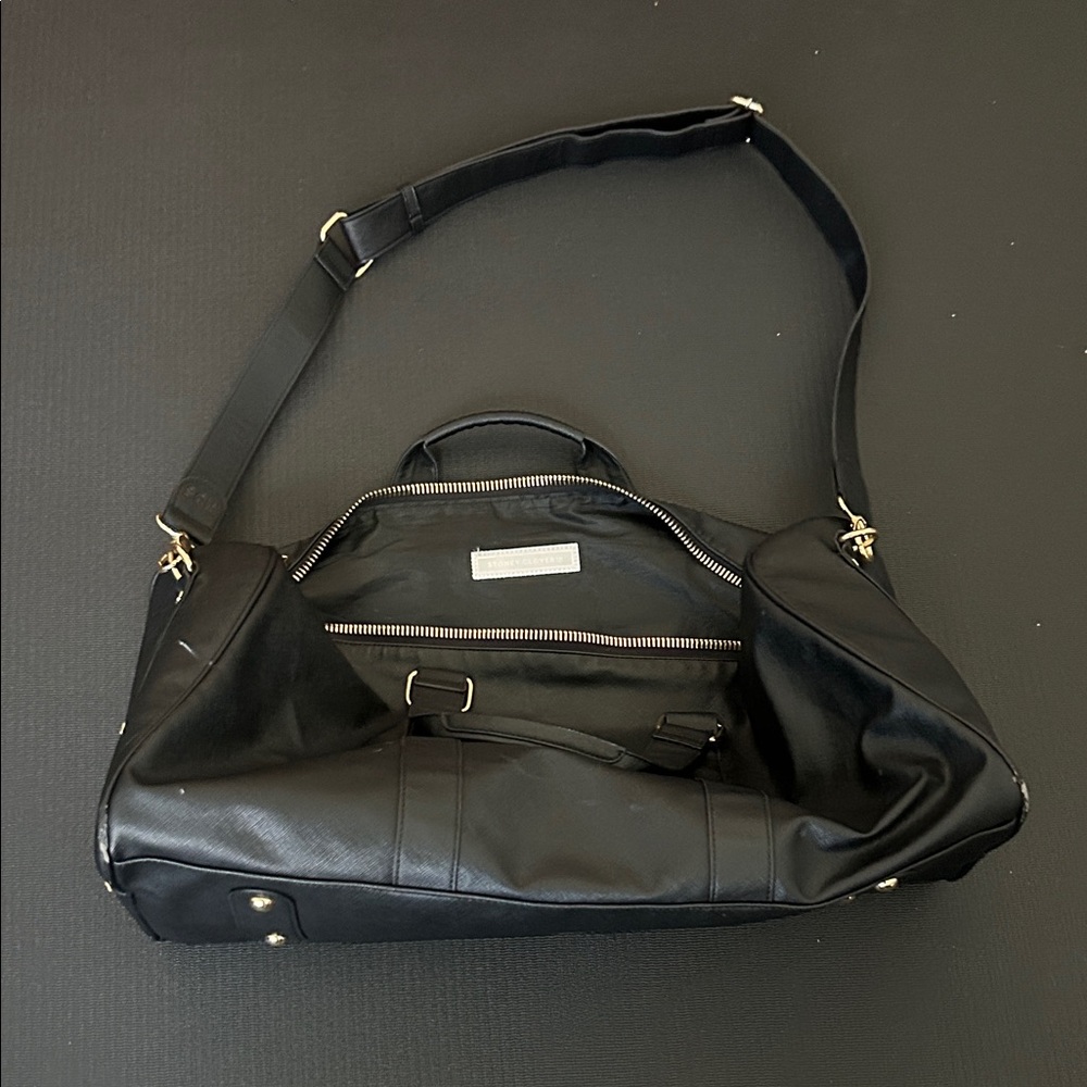 Stoney Clover Lane Black LeatherTravel Bag